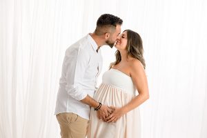 Pregnancy photo session in Montreal